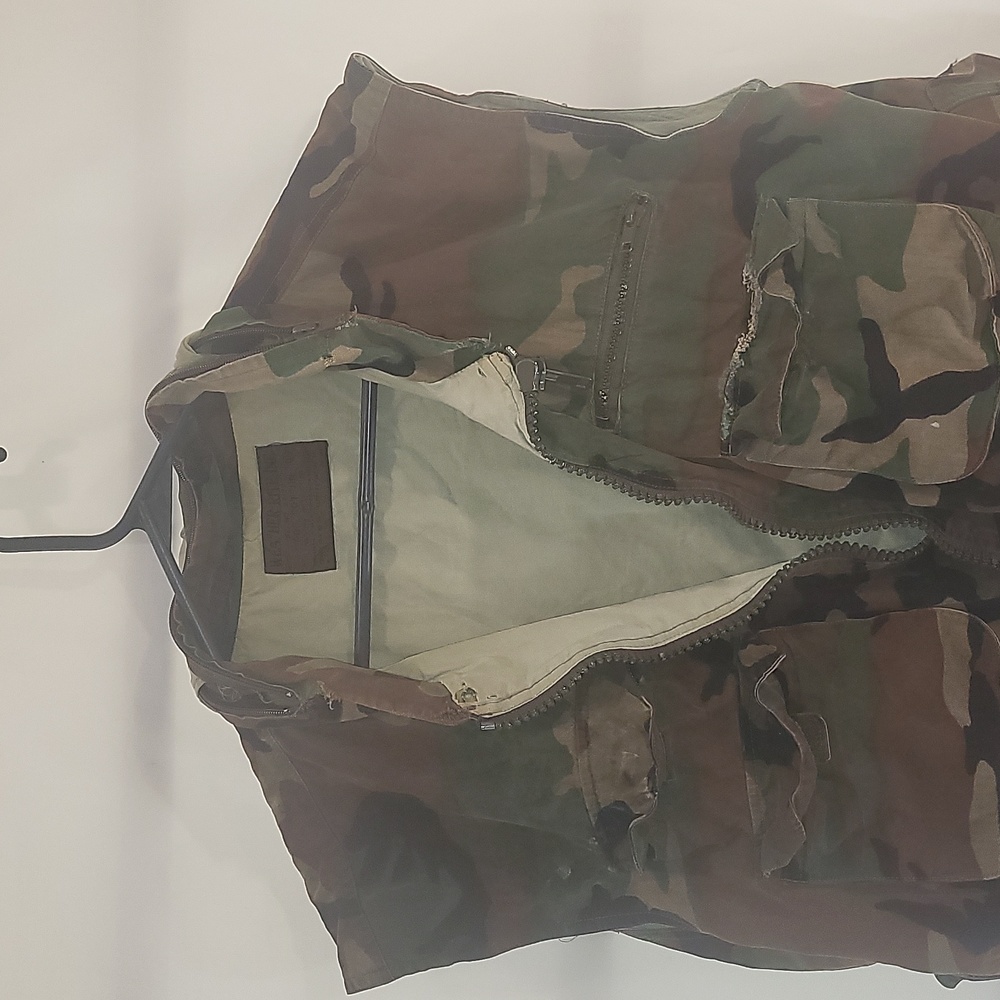 Vintage Weather Rite Camouflage Jacket with Hood (L)